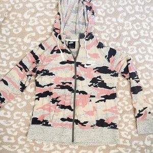 Nike pink camo zip up jacket with hoodie